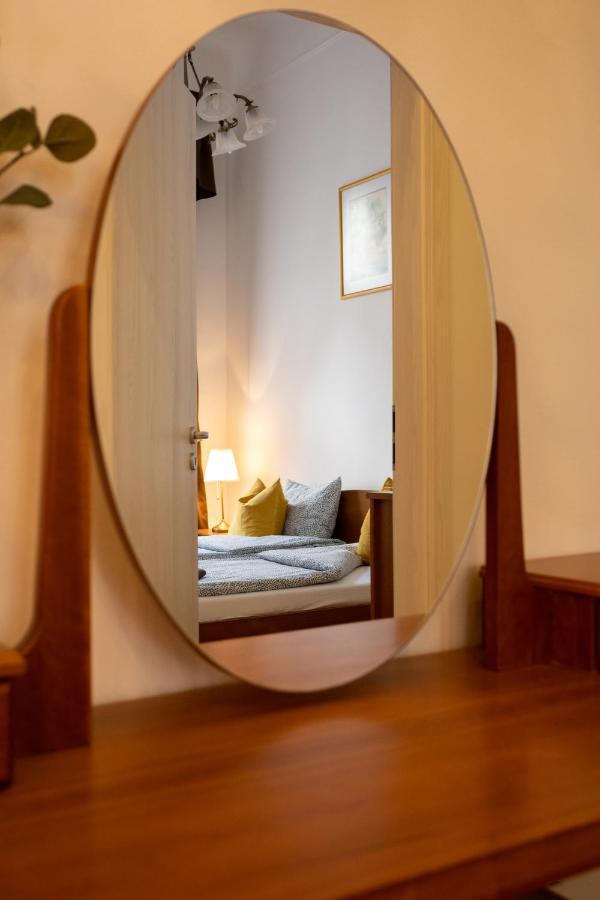 Emerald Suite With Free Parking Budapest Exterior photo