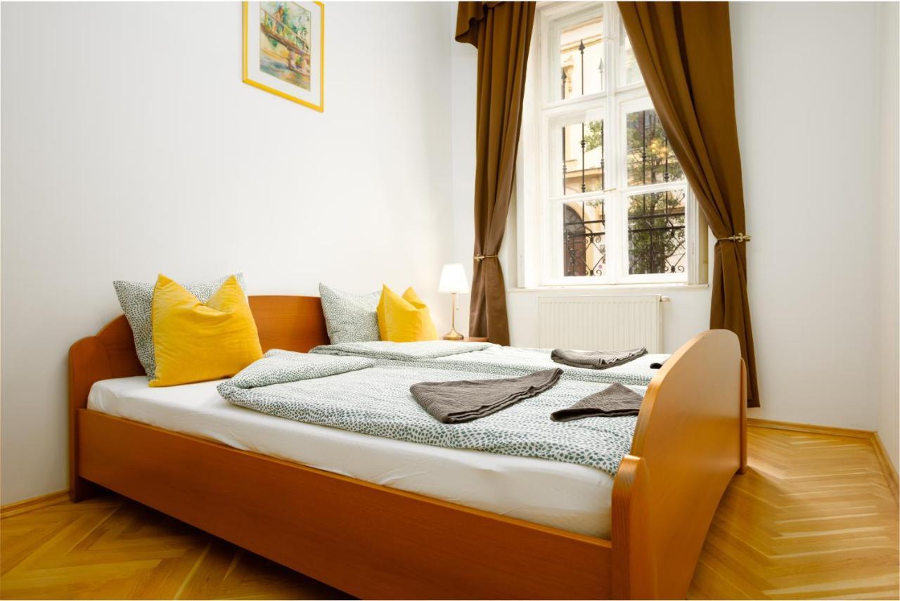 Emerald Suite With Free Parking Budapest Exterior photo